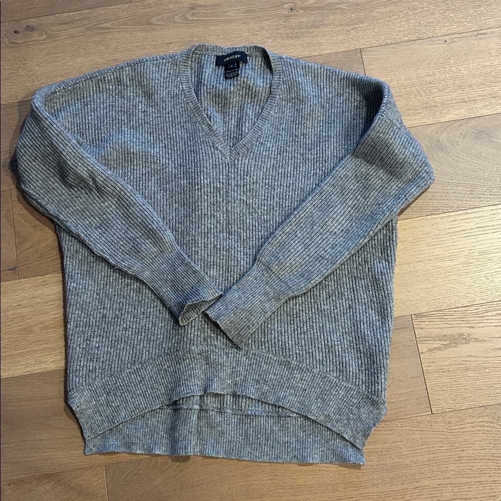 Karen Kane womens V-Neck Sweater in Heather Gray